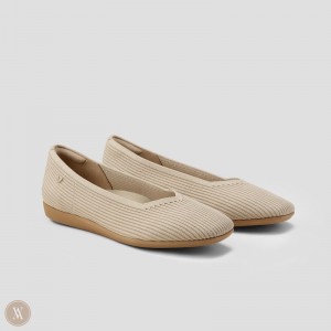 VIVAIA Margot CloudWalker Lightweight Square-Toe V-Cut Platte Schoenen Dames Almond | XSP-3251